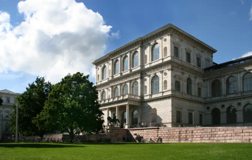 法学院/校园实景