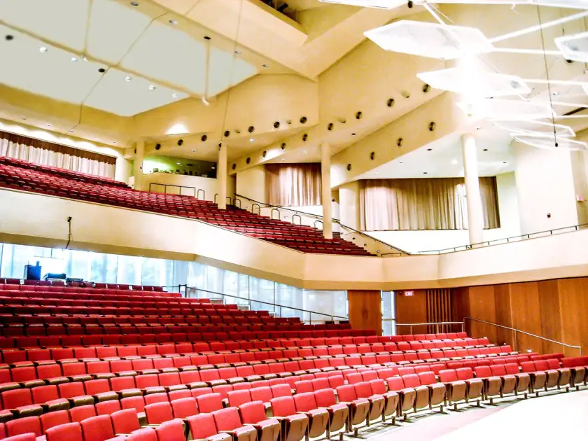 法学院内景(Thorne Auditorium报告厅)