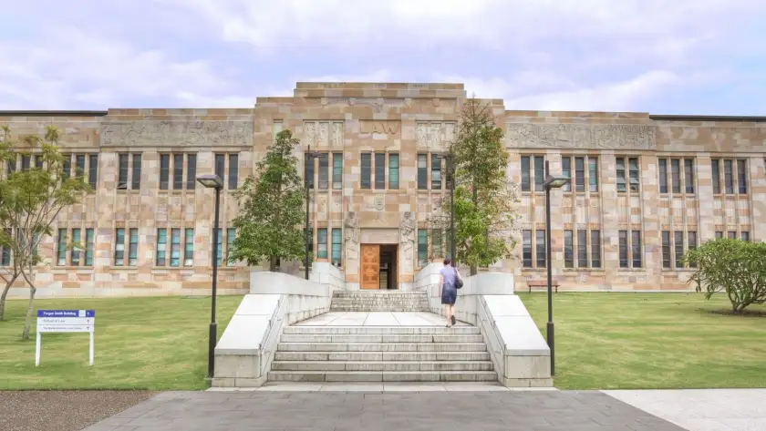 法学院/校园实景